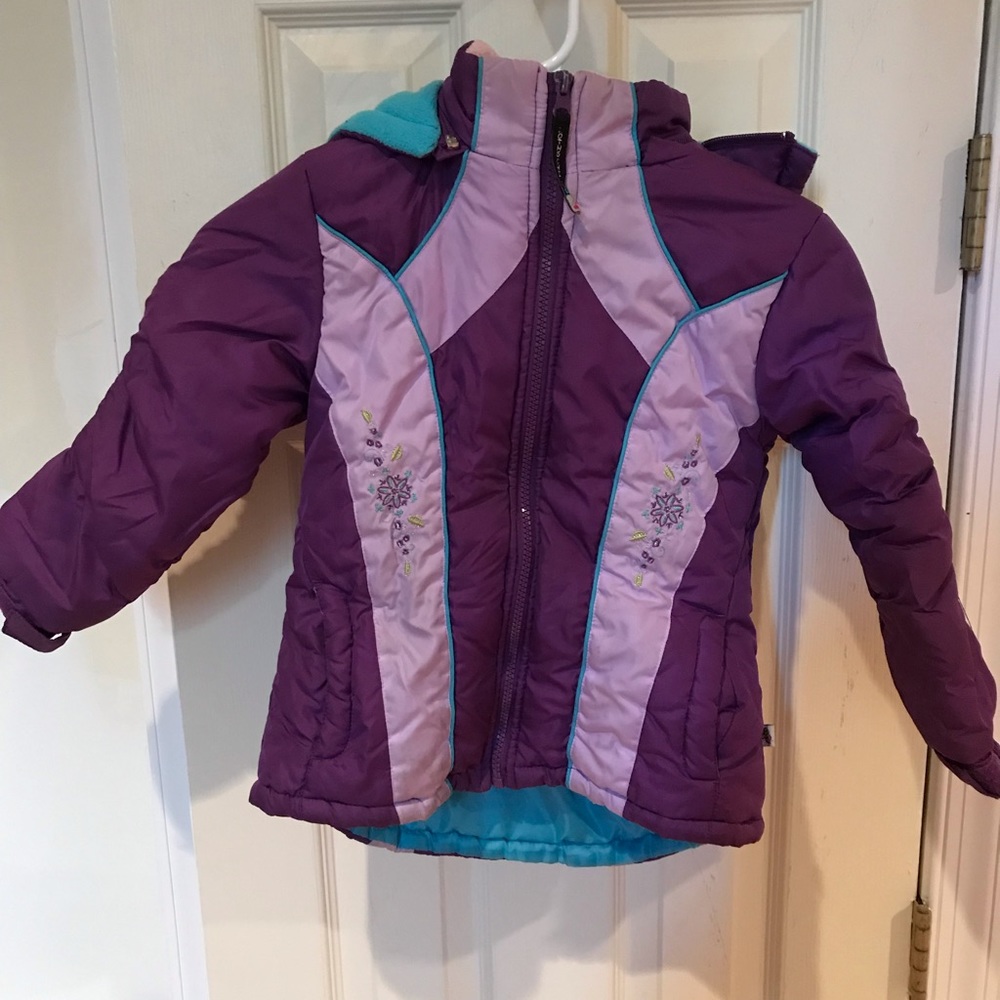 Little girl’s winter jacket size 5/6
